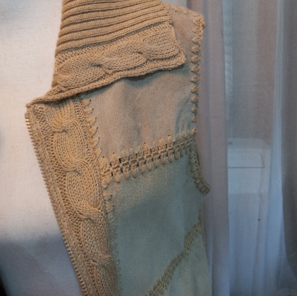 Designers studio sweater/ leather vest - Picture 4 of 6